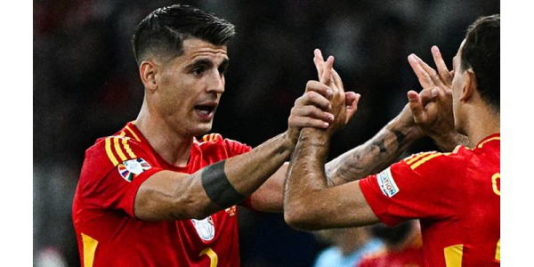 Álvaro Morata opta por se transferir novamente na carreira Álvaro Morata opta por se transferir novamente na carreira